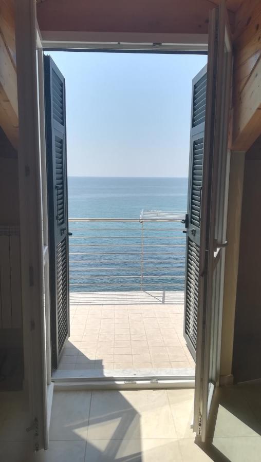 Casa Da Brunetto Costarainera Dış mekan fotoğraf